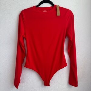 SKIMS Fits Everybody Long Sleeve Crew Neck Bodysuit – Ruby (Red) – Size XL